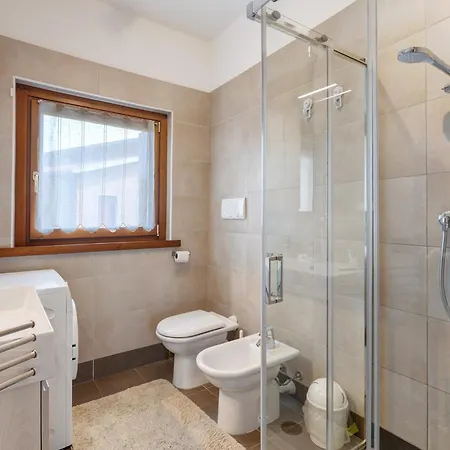 Da Ricky App 5 Ferienhaus Peschiera del Garda